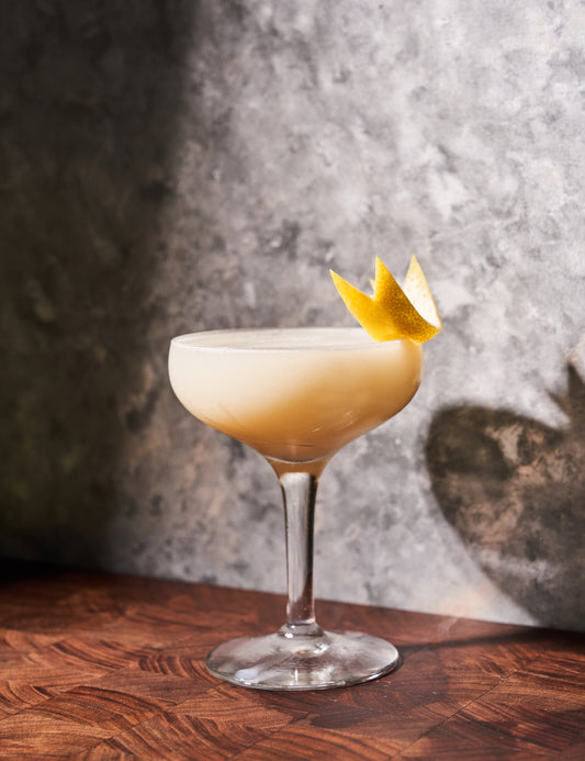 White Lady gin cocktail with Wonderbird Spirits botanical rice-based gin